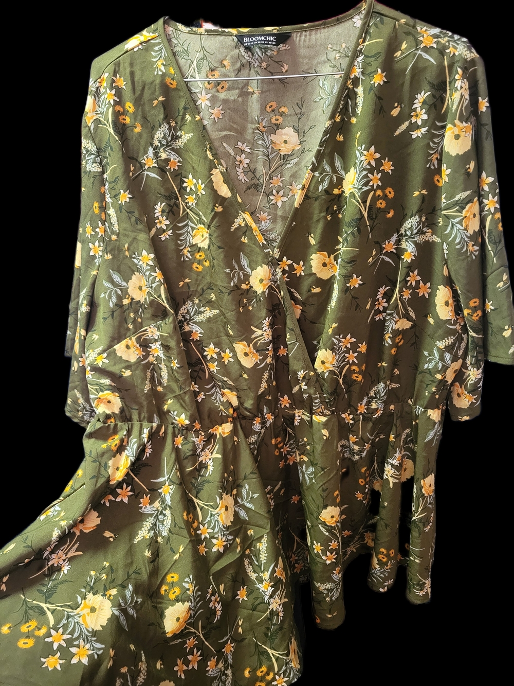 Women's V-Neck Blouse
